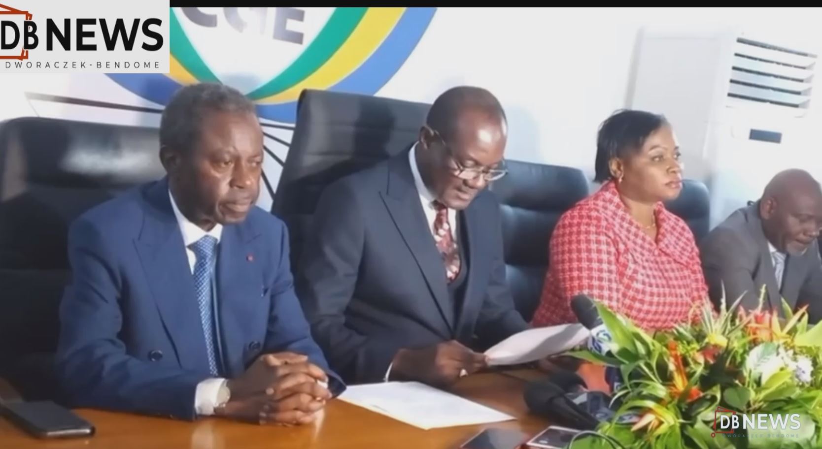 Gabon-Élections-Le Centre Gabonais des Élections (CGE) a tenu une plénière dirigée par le président de cette institution, Michel Stéphane, le dimanche 25 juin 2023. Résumé de cette rencontre lu par ce dernier.